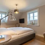 Reetdachhaus Dreilanden Reetdachhaus Charlotte Дом отдыха Bohl