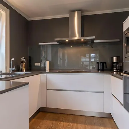 Reetdachhaus Dreilanden Reetdachhaus Charlotte Ferienhaus *